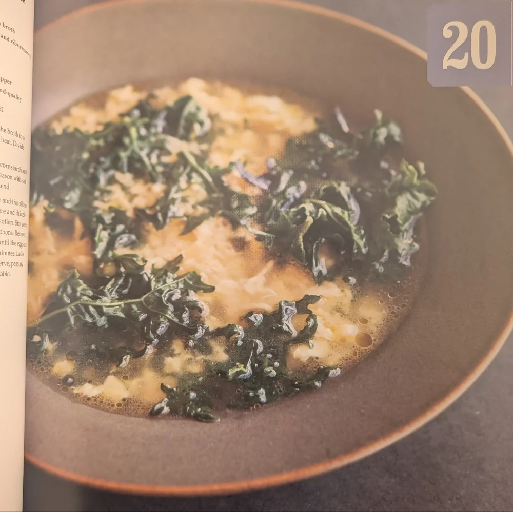 Cookbook: Soup of the Day Williams-Sonoma Coolwction by Kate MacMillan